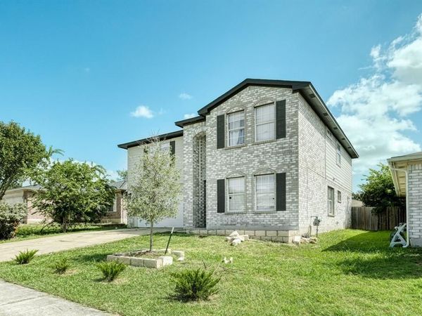 3808 Julianas WAY, Round Rock, TX 78665
