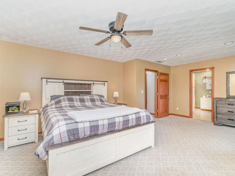 5438 E Swamp Road, Concord Township, OH 45697 Photo 12