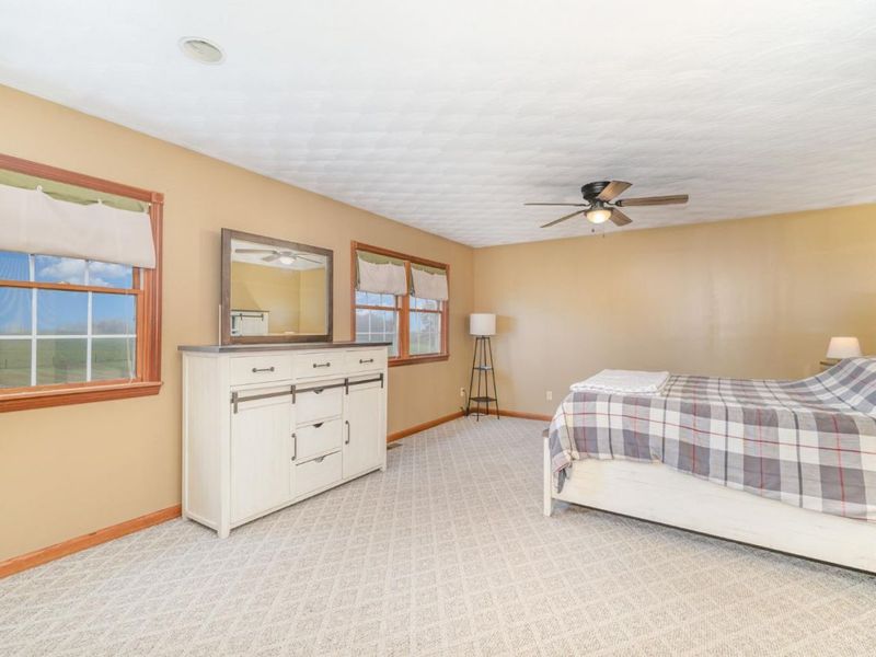 5438 E Swamp Road, Concord Township, OH 45697 Photo 13