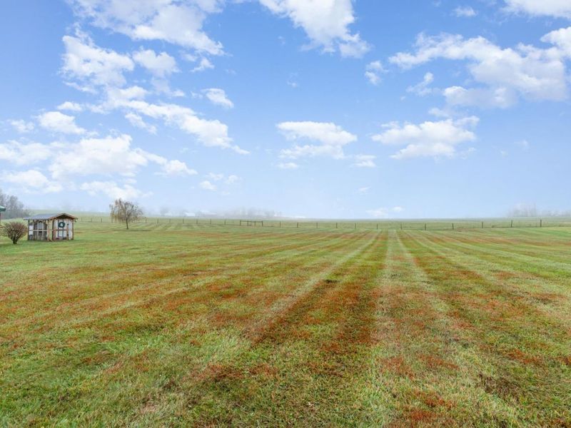 5438 E Swamp Road, Concord Township, OH 45697 Photo 23