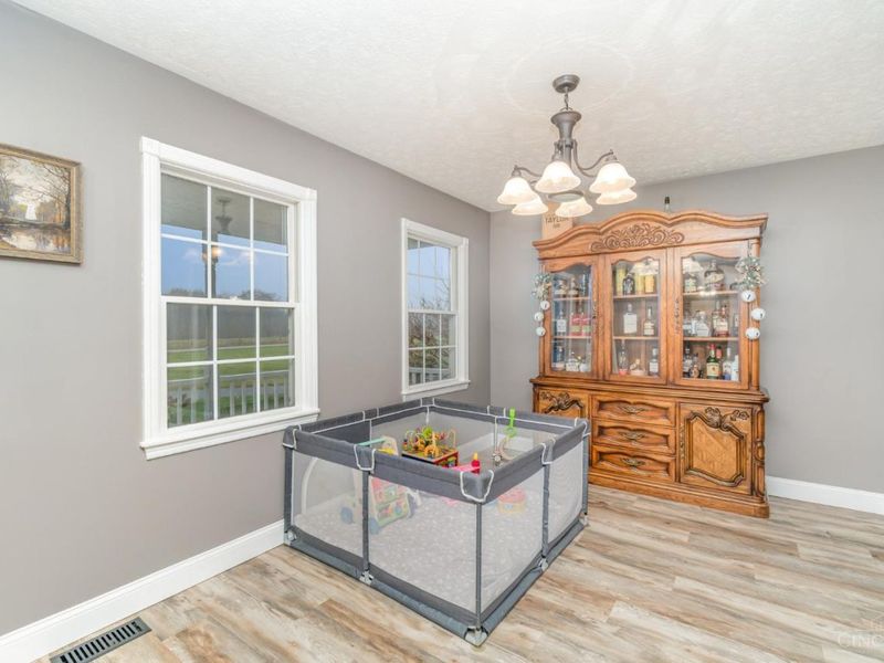 5438 E Swamp Road, Concord Township, OH 45697 Photo 9