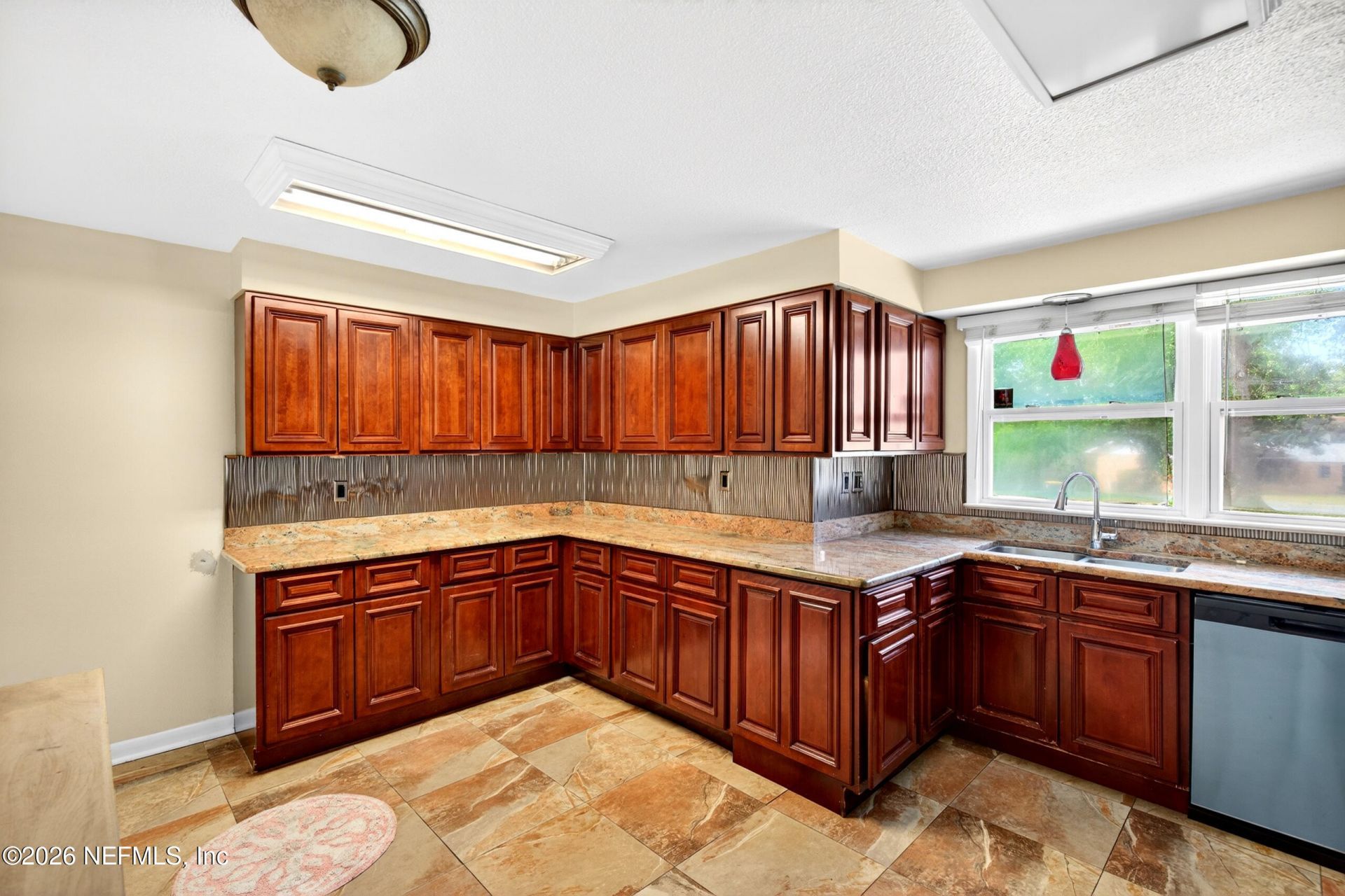 7843 Holiday Road S, Jacksonville, FL 32216 Photo