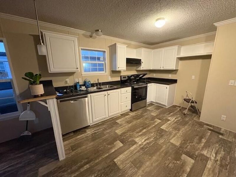2445 Columbus-Lancaster Road NW, Unit 409, Lancaster, OH 43130 Photo 2