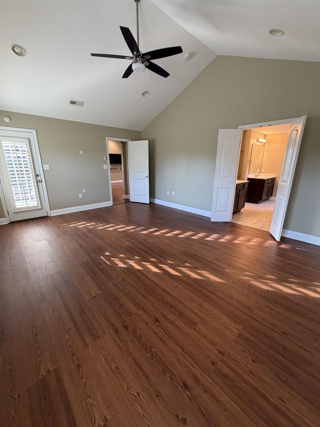 619 Uniola Dr. Photo 11