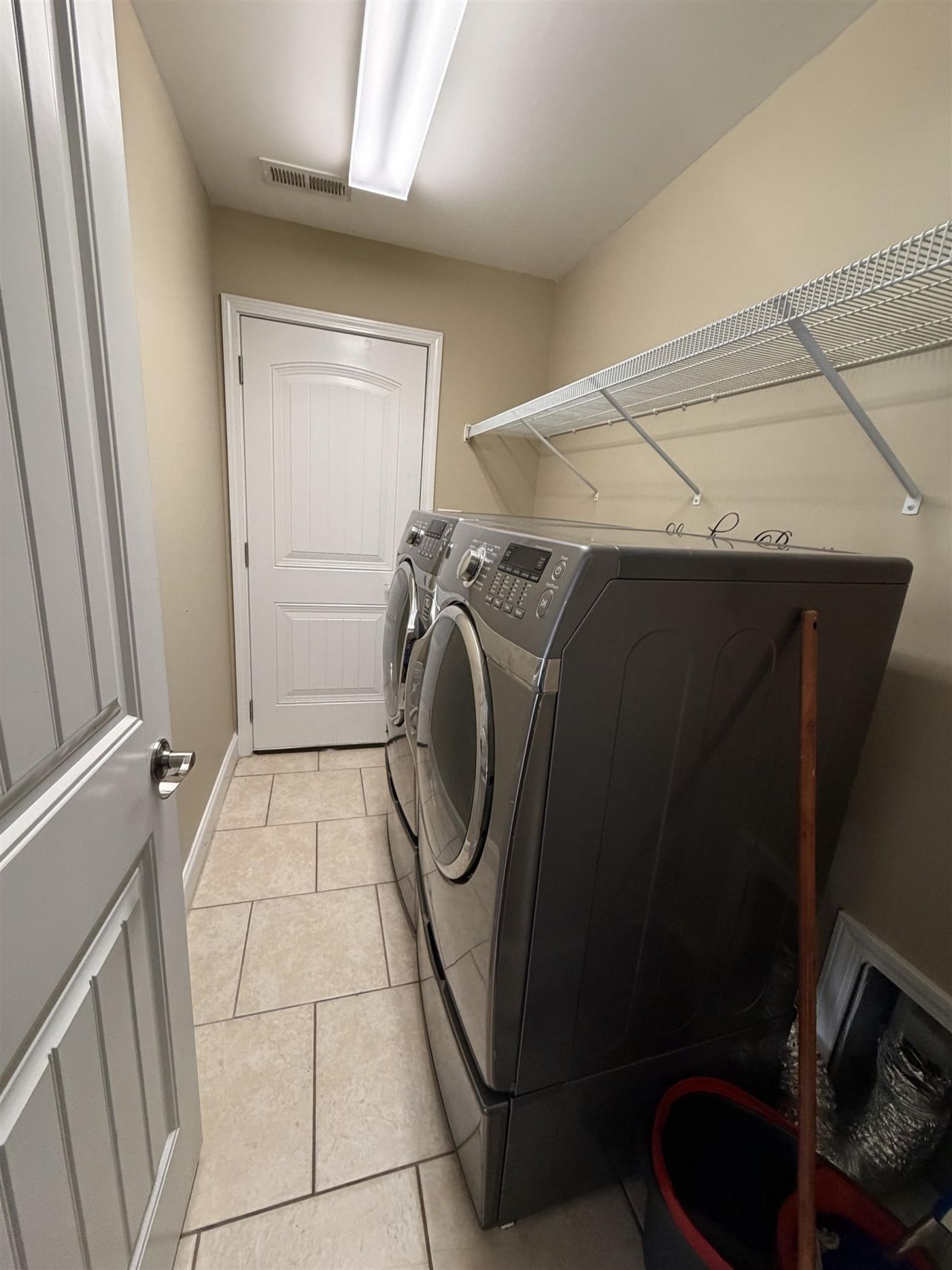 619 Uniola Dr. Photo 16