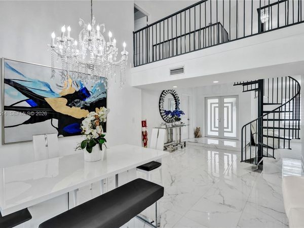 15463 SW 57th St, Miami, FL 33193