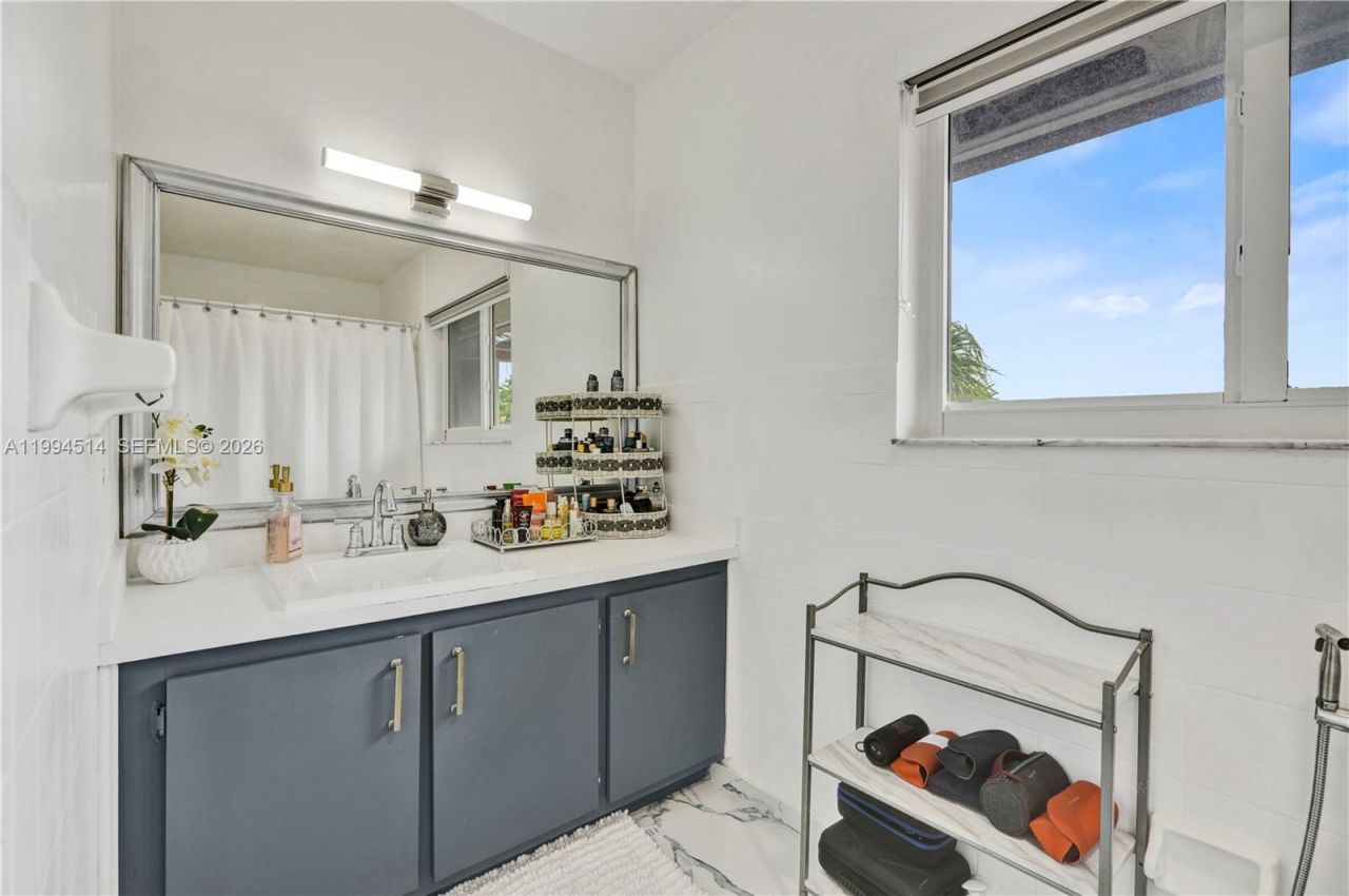 15463 SW 57th St, Miami, FL 33193 Photo