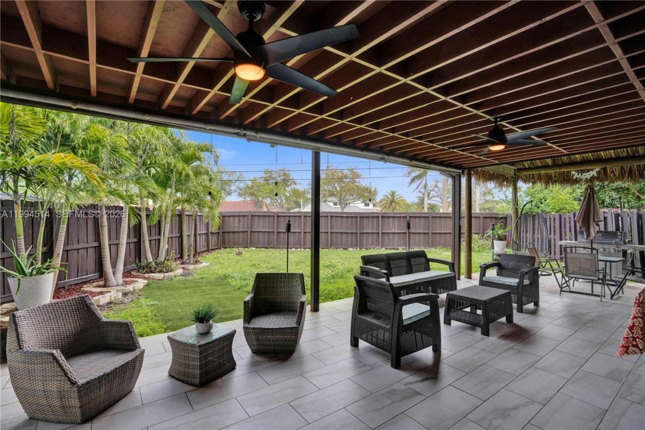 15463 SW 57th St, Miami, FL 33193 Photo