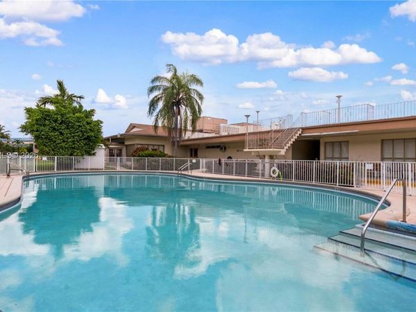 16900 NE 14th Ave, Unit 204, Miami, FL 33162