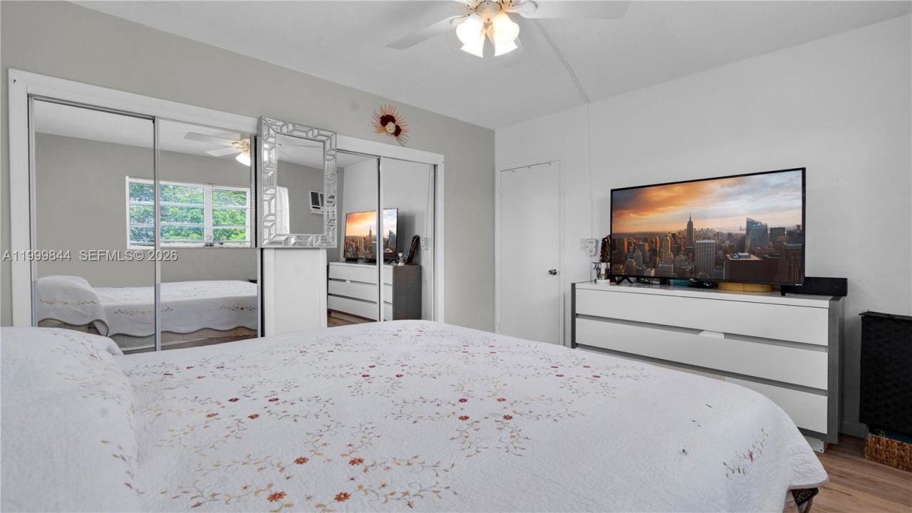 16900 NE 14th Ave, Unit 204, Miami, FL 33162 Photo