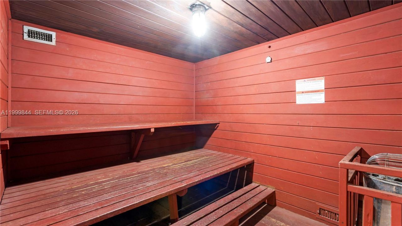 16900 NE 14th Ave, Unit 204, Miami, FL 33162 Photo