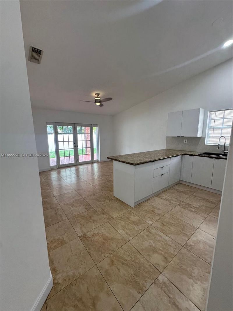 7862 SW 157th Ct, Miami, FL 33193 Photo