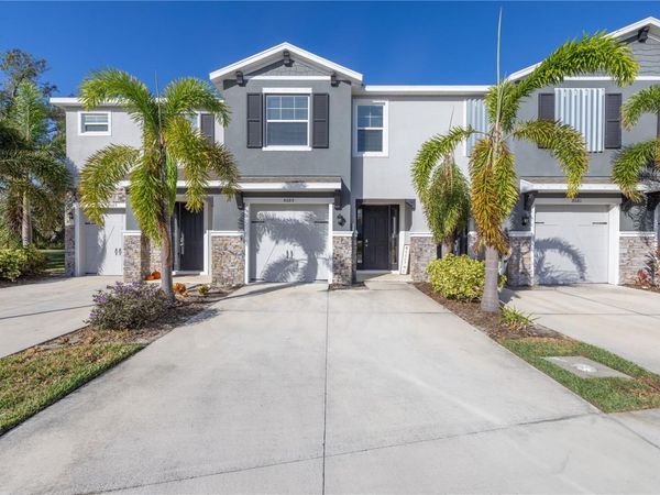 8685 DAYDREAM STREET, SARASOTA, FL 34238