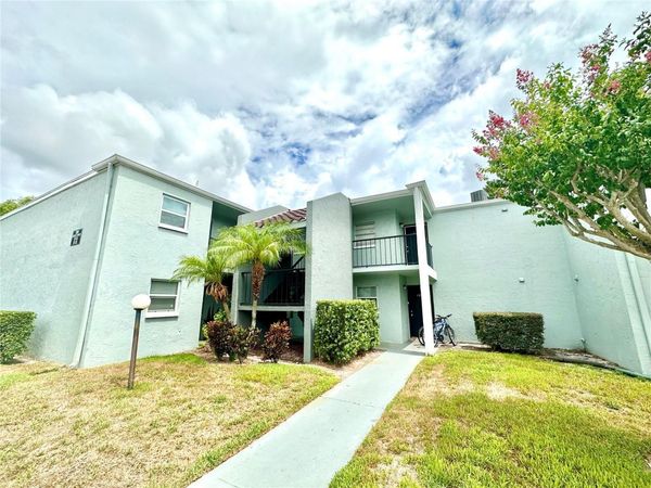 2830 SOMERSET PARK DRIVE, Unit 201, TAMPA, FL 33613