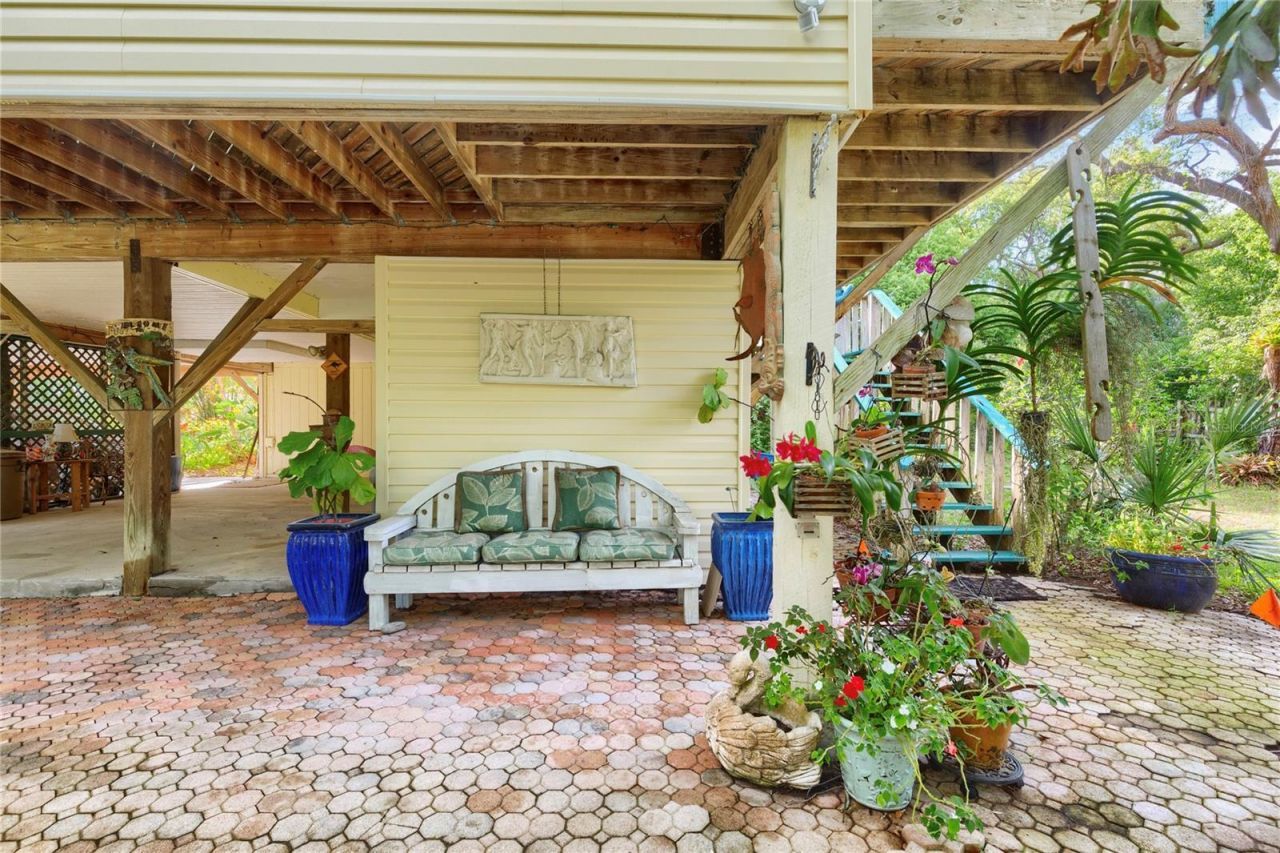 420 Hanby Street, Crystal Beach, FL 34681 Photo