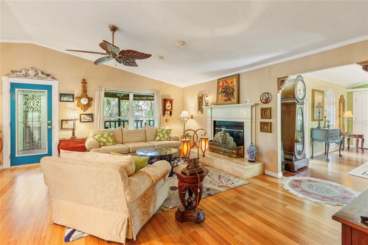 420 Hanby Street, Crystal Beach, FL 34681 Photo