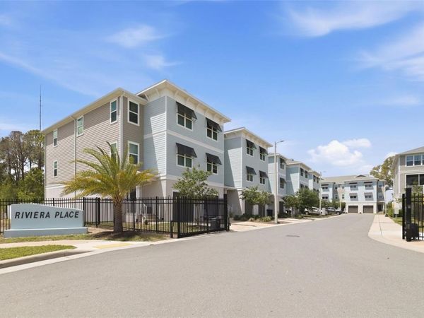 1225 SAVONA DRIVE NE, ST PETERSBURG, FL 33702