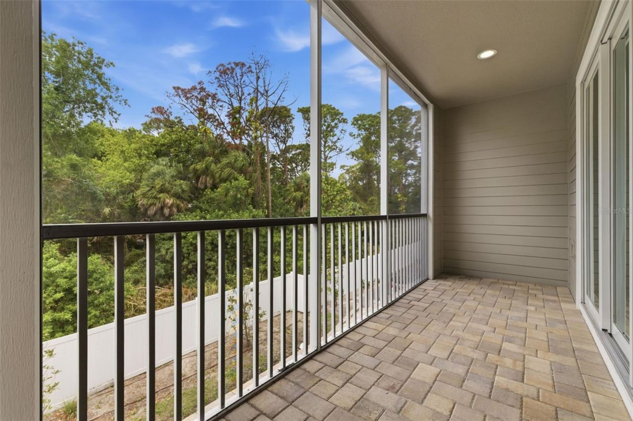 1225 Savona Drive Ne, Saint Petersburg, FL 33702 Photo