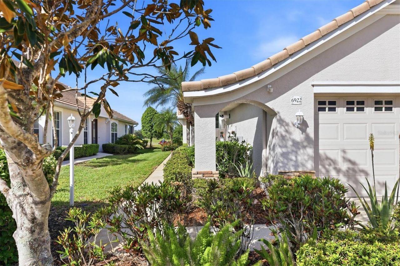 6922 Woodmore Terrace, Lakewood Ranch, FL 34202 Photo