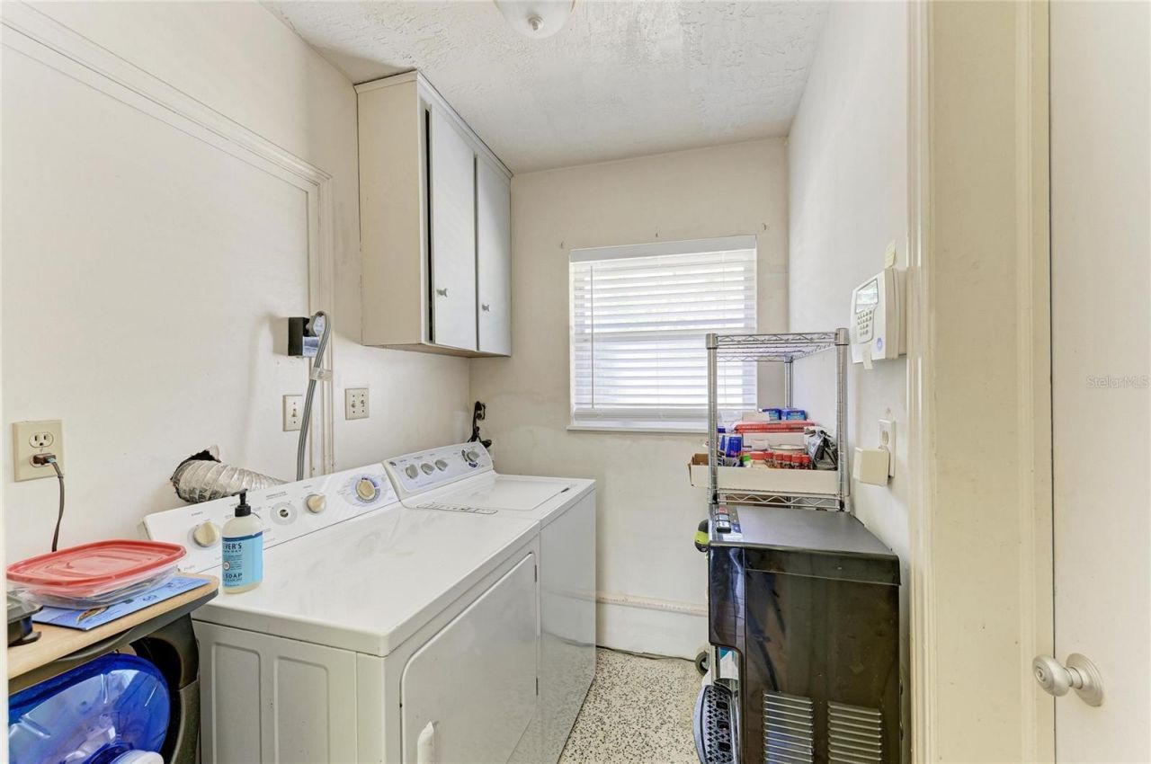 2286 Hyde Park Street, Sarasota, FL 34239 Photo