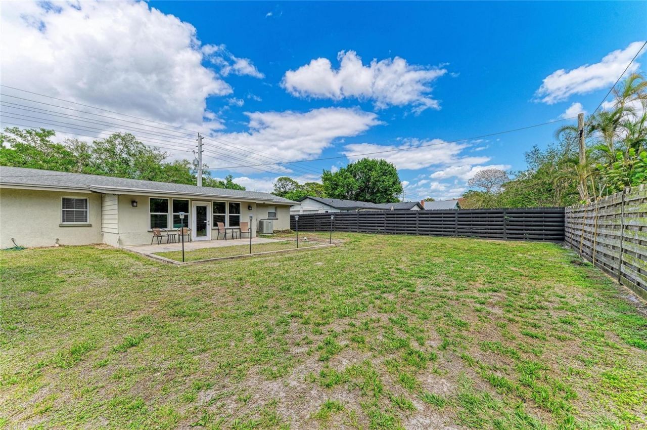 2286 Hyde Park Street, Sarasota, FL 34239 Photo