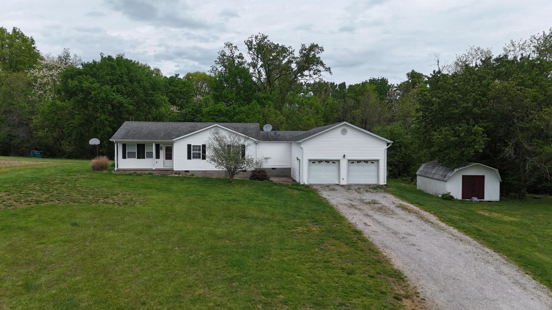 927 Tuggle Road, Danville, KY 40422 Main Photo