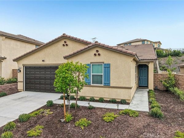 41018 Chambord, Lake Elsinore, CA 92532