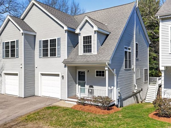 2 Sterling Ln, Unit 2, Walpole, MA 02081