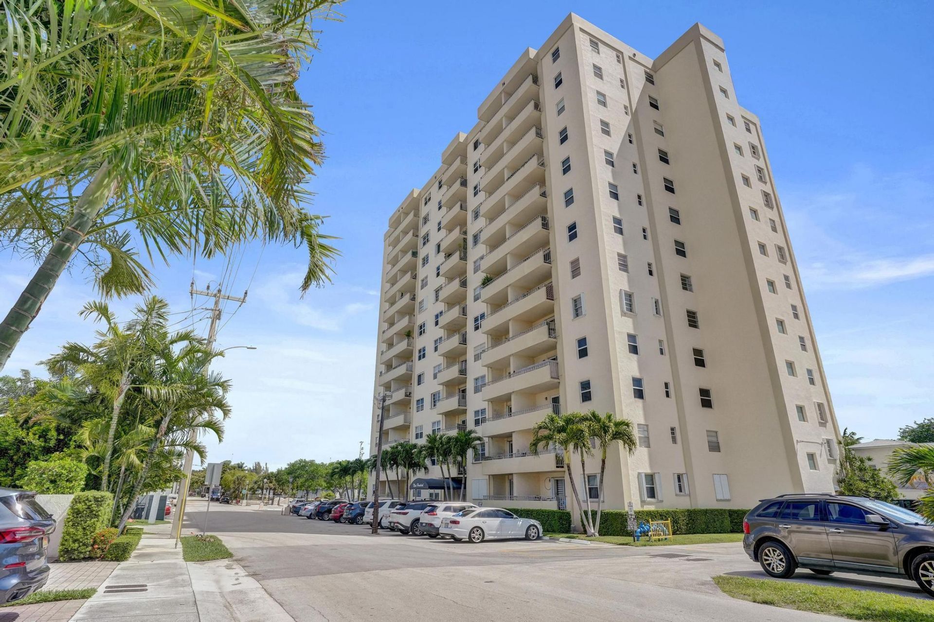 900 NE 18th Avenue, Unit 1004, Fort Lauderdale, FL 33304 Photo