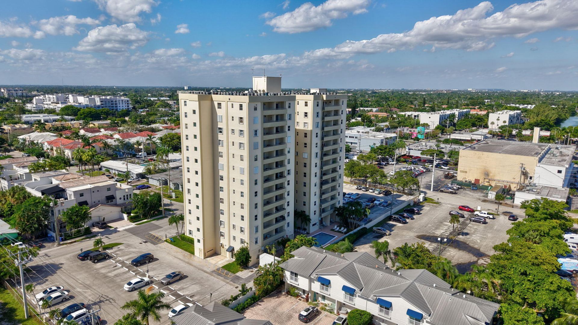 900 NE 18th Avenue, Unit 1004, Fort Lauderdale, FL 33304 Photo