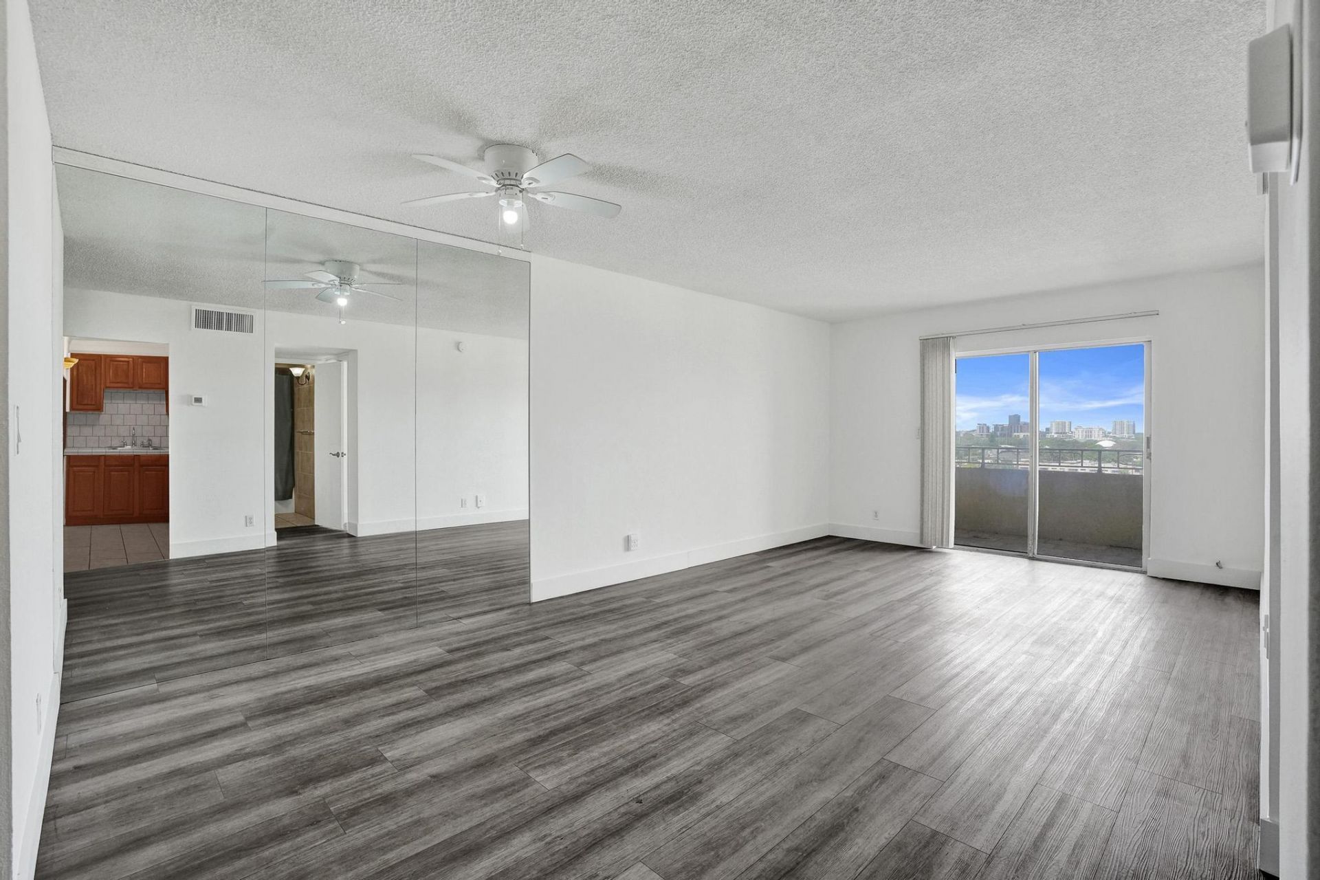 900 NE 18th Avenue, Unit 1004, Fort Lauderdale, FL 33304 Photo