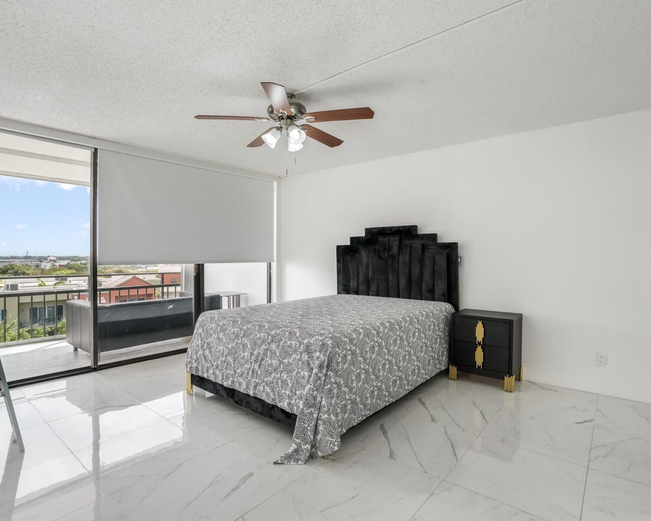 1500 Presidential Way, Unit 806, West Palm Beach, FL 33401 Photo