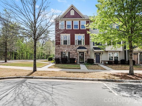 4011 Zilker Park Drive , Charlotte, NC 28217