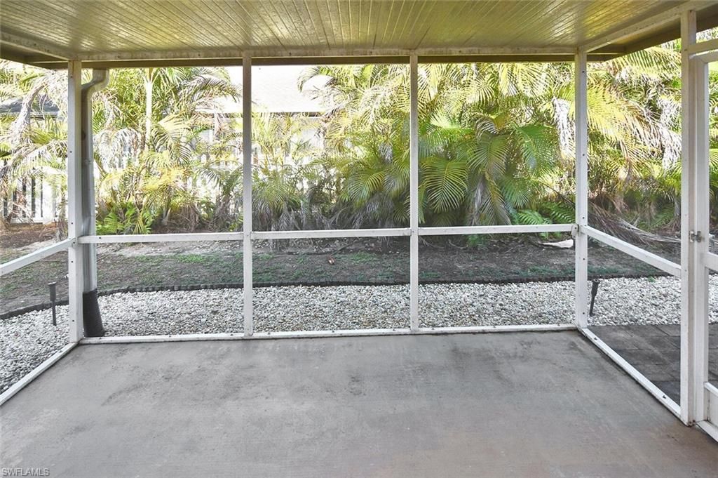 15065 Cloverdale Dr, Fort Myers, FL 33919 Photo