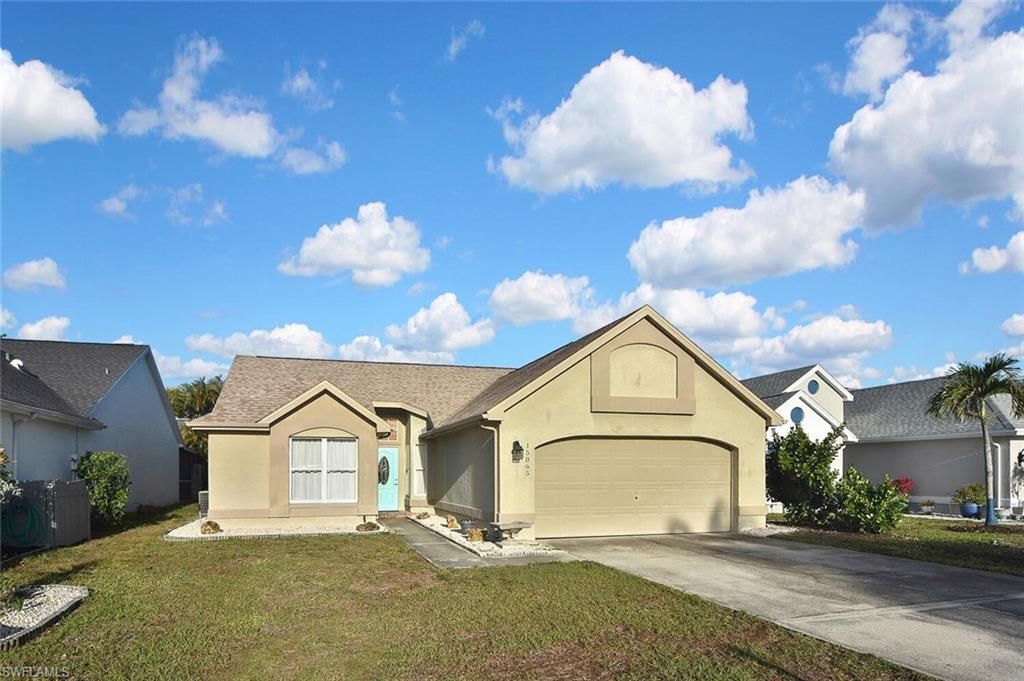 15065 Cloverdale Dr, Fort Myers, FL 33919 Photo