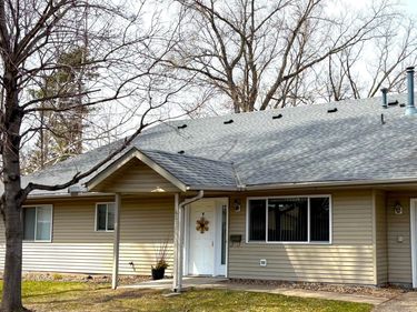 6811 York Place N, Unit 4, Brooklyn Center, MN 55429