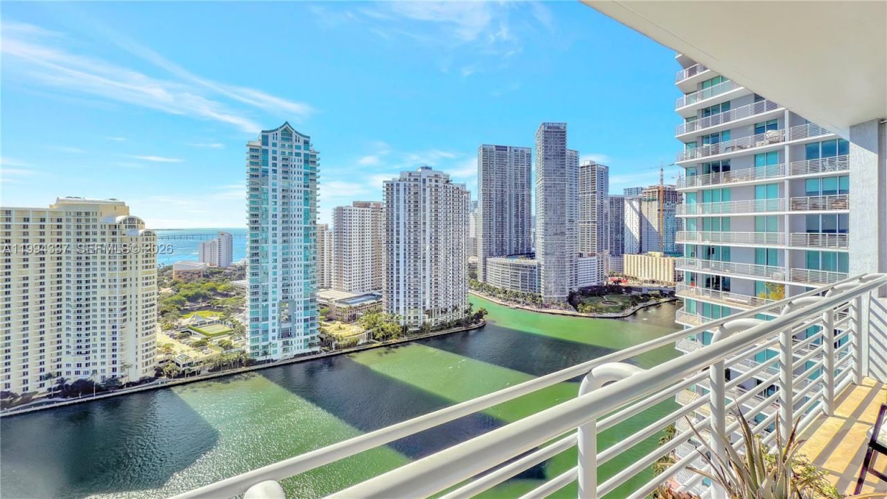 335 S Biscayne Blvd, Unit 2905, Miami, FL 33131 Photo