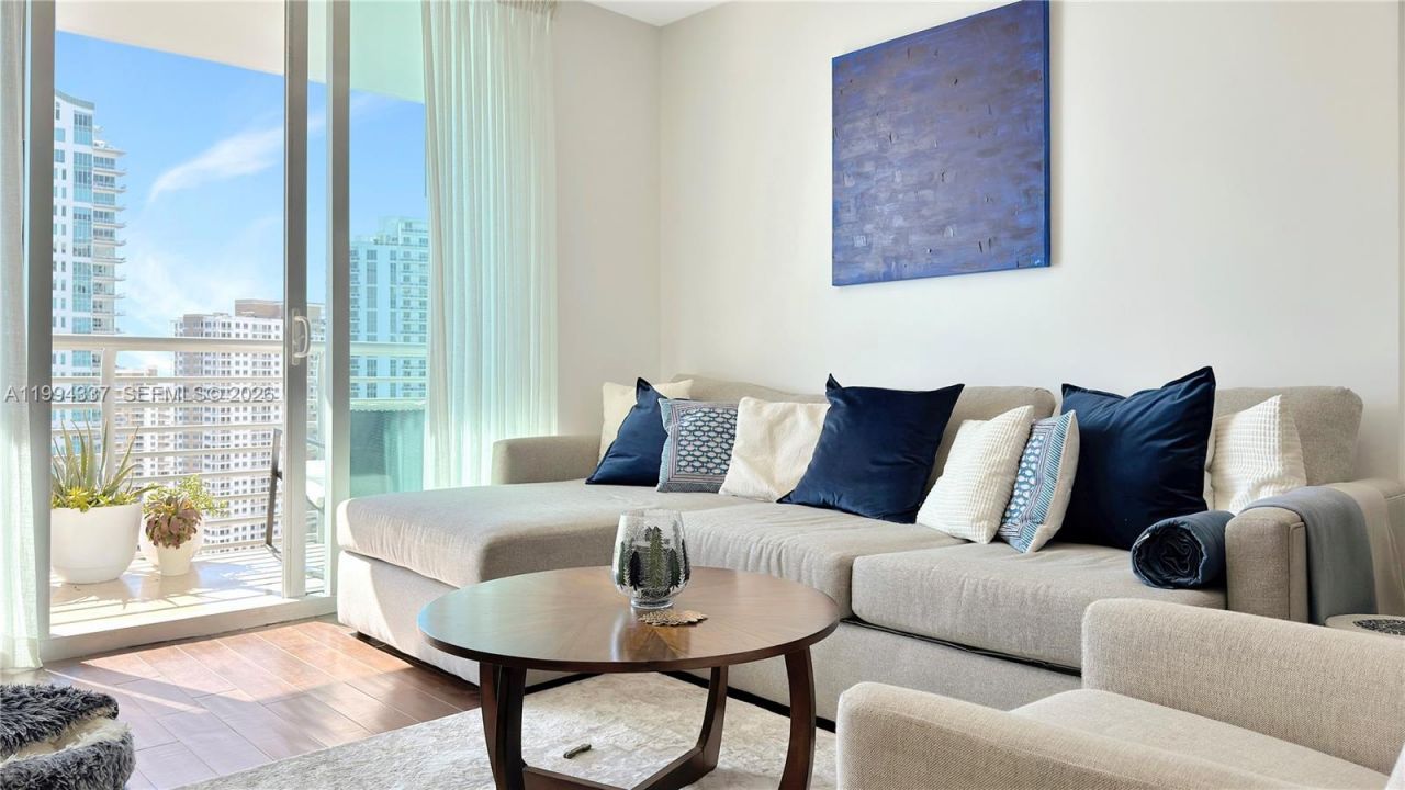 335 S Biscayne Blvd, Unit 2905, Miami, FL 33131 Photo