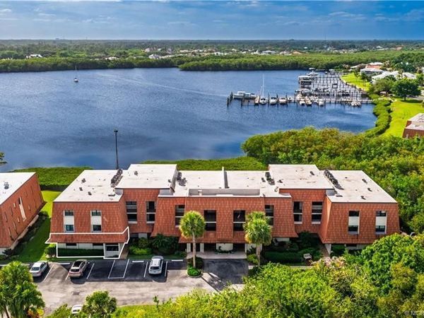 3100 SE Pruitt Road, Unit F101, Port St Lucie, FL 34952