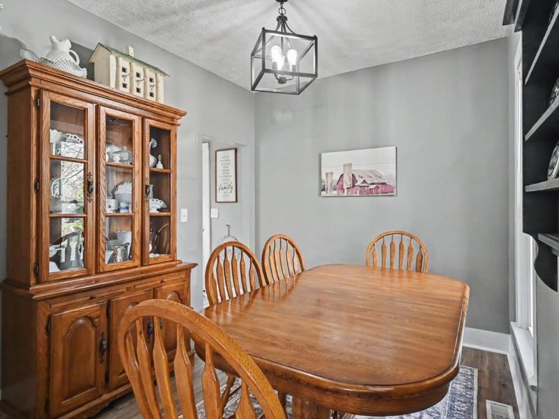 92 S Main Street, New London, OH 44851 Photo 13