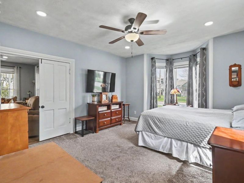 92 S Main Street, New London, OH 44851 Photo 17