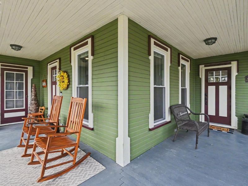 92 S Main Street, New London, OH 44851 Photo 2