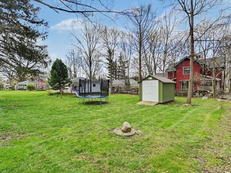 92 S Main Street, New London, OH 44851 Photo 33