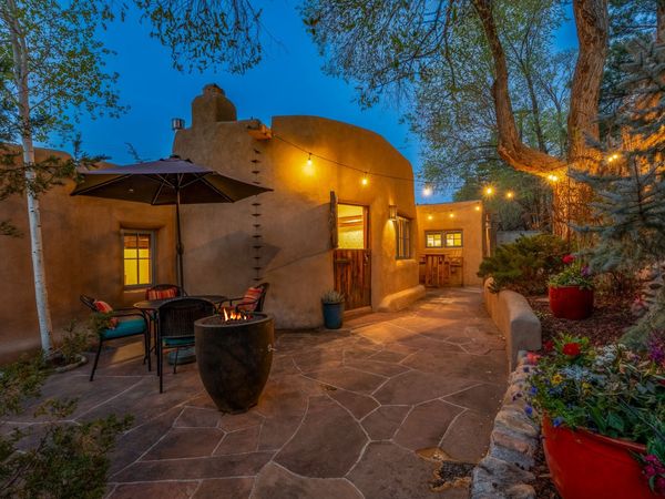 942 Canyon , Unit A & B, Santa Fe, NM 87501