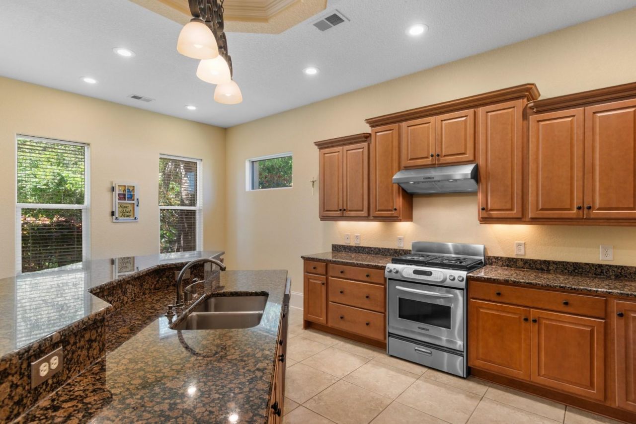 9891 Bellasera Circle Photo 10