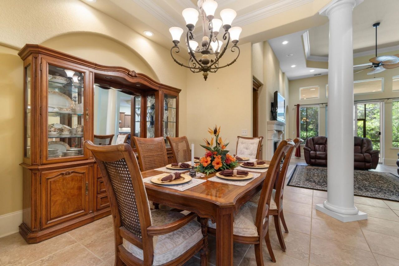 9891 Bellasera Circle Photo 15