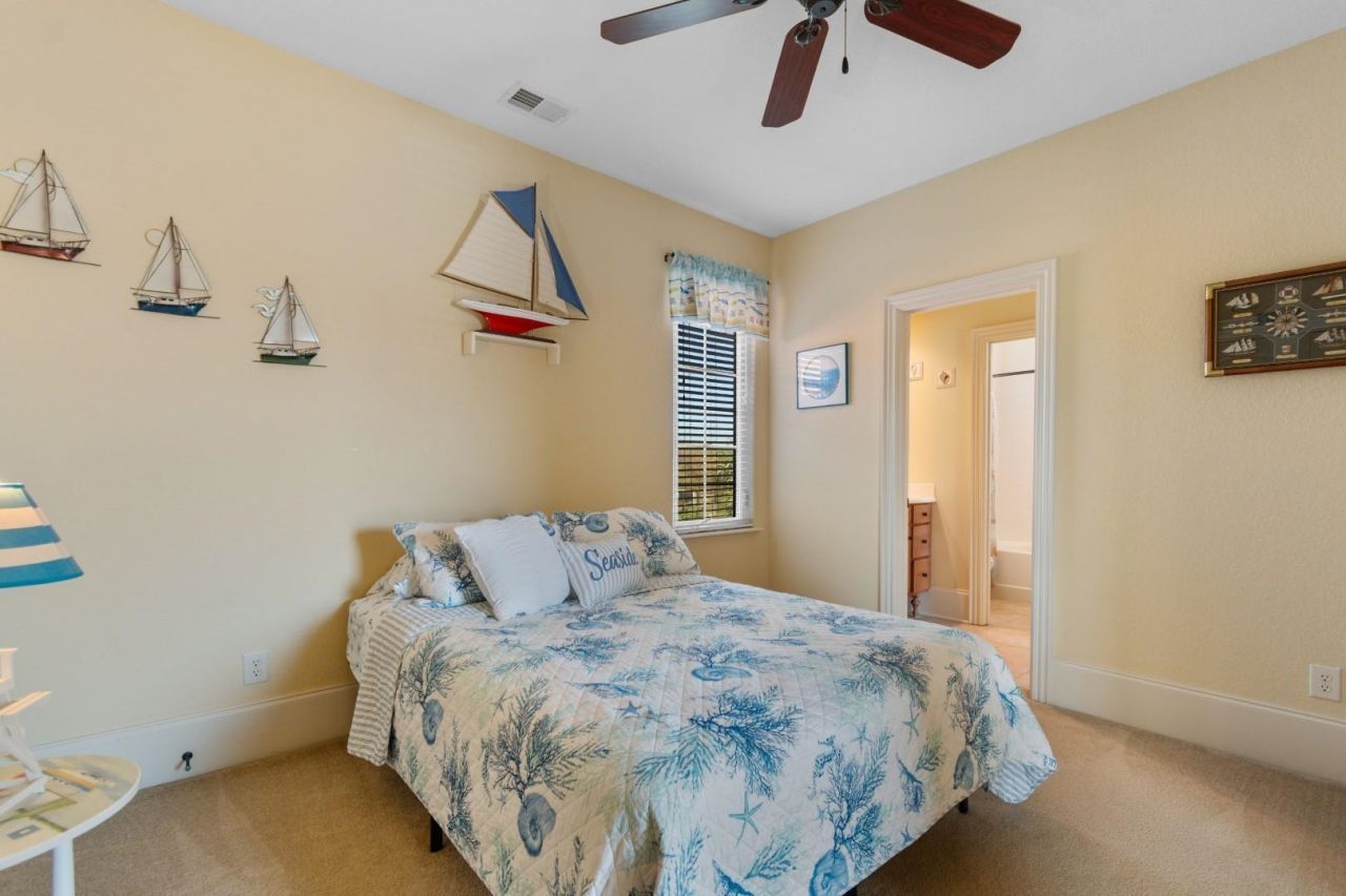 9891 Bellasera Circle Photo 25