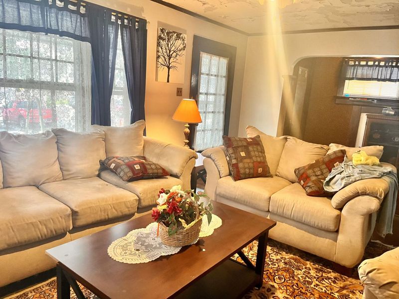 32 N East Street, Versailles, OH 45380 Photo 4