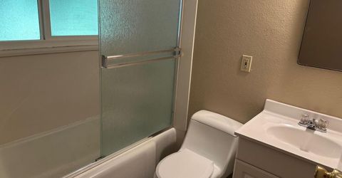 1948 W Benjamin Holt Dr, Stockton, CA 95207 Photo