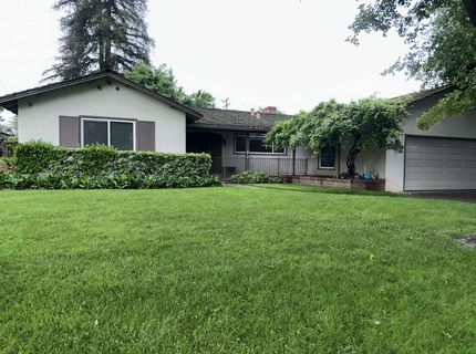 1948 W Benjamin Holt Dr, Stockton, CA 95207 Photo